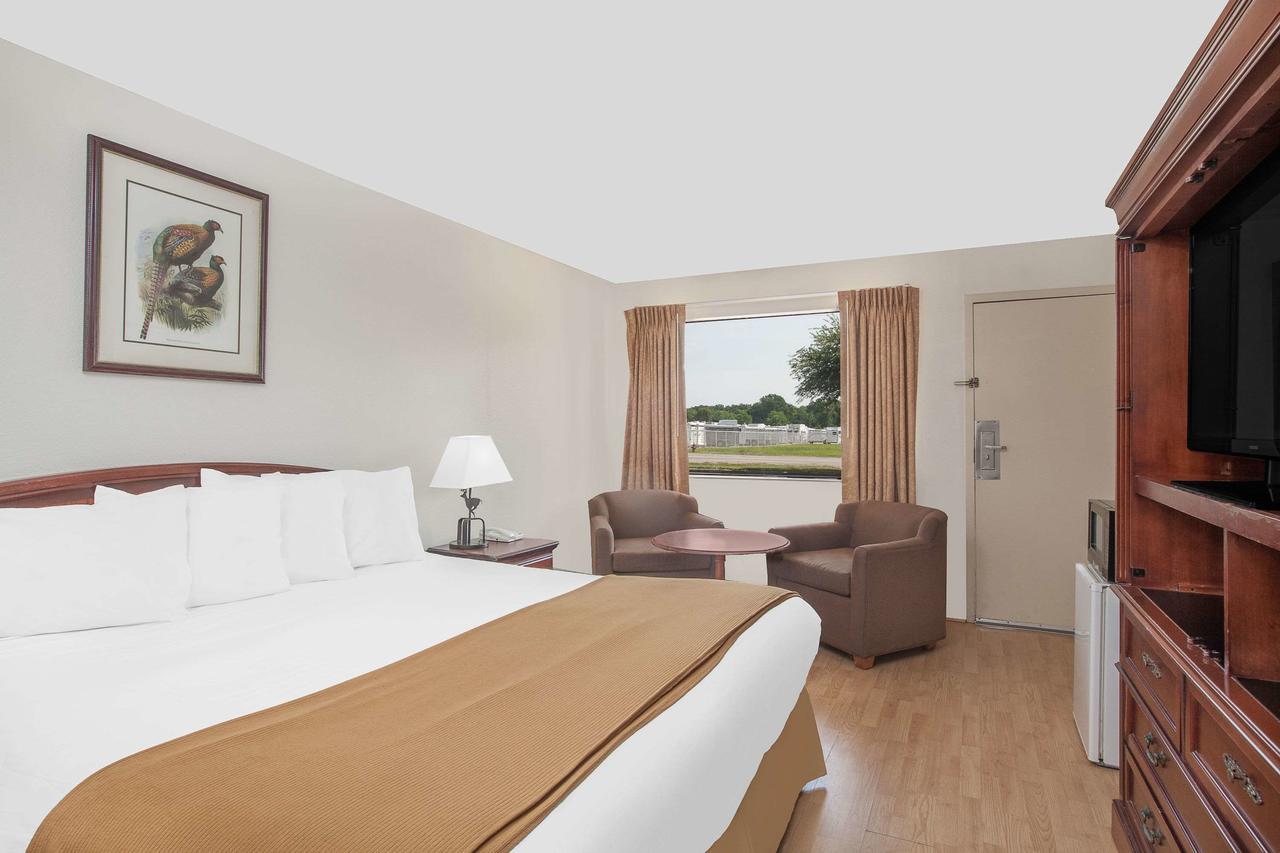 Knights Inn Crockett Ngoại thất bức ảnh
