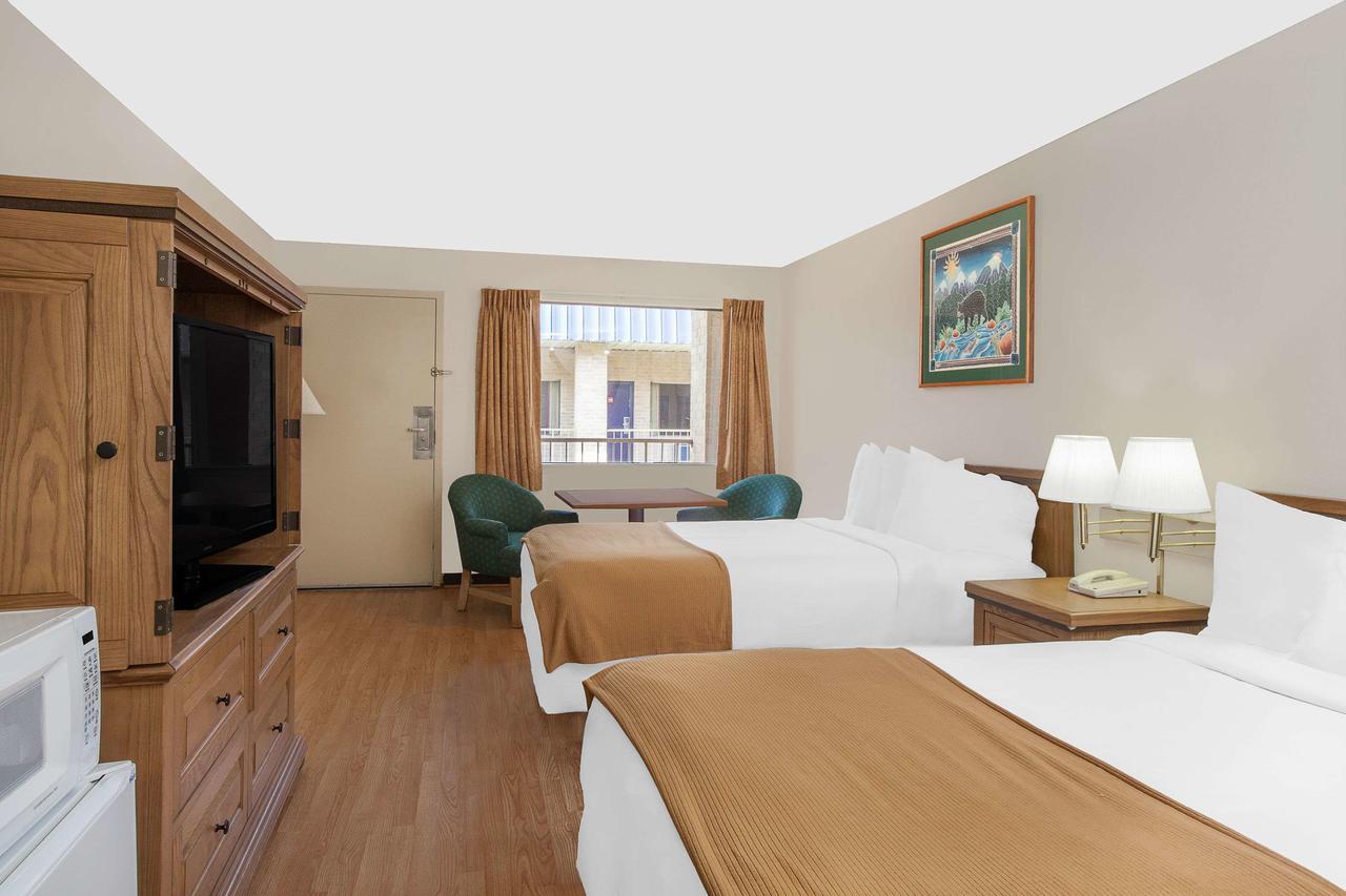Knights Inn Crockett Ngoại thất bức ảnh