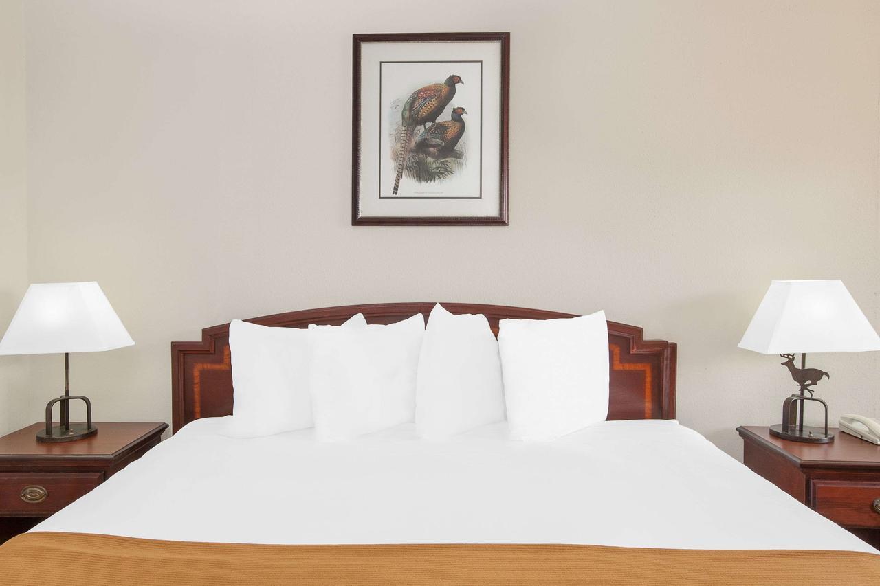 Knights Inn Crockett Ngoại thất bức ảnh